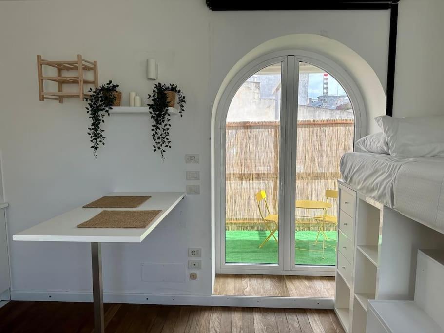 Terrace In Town Apartment *